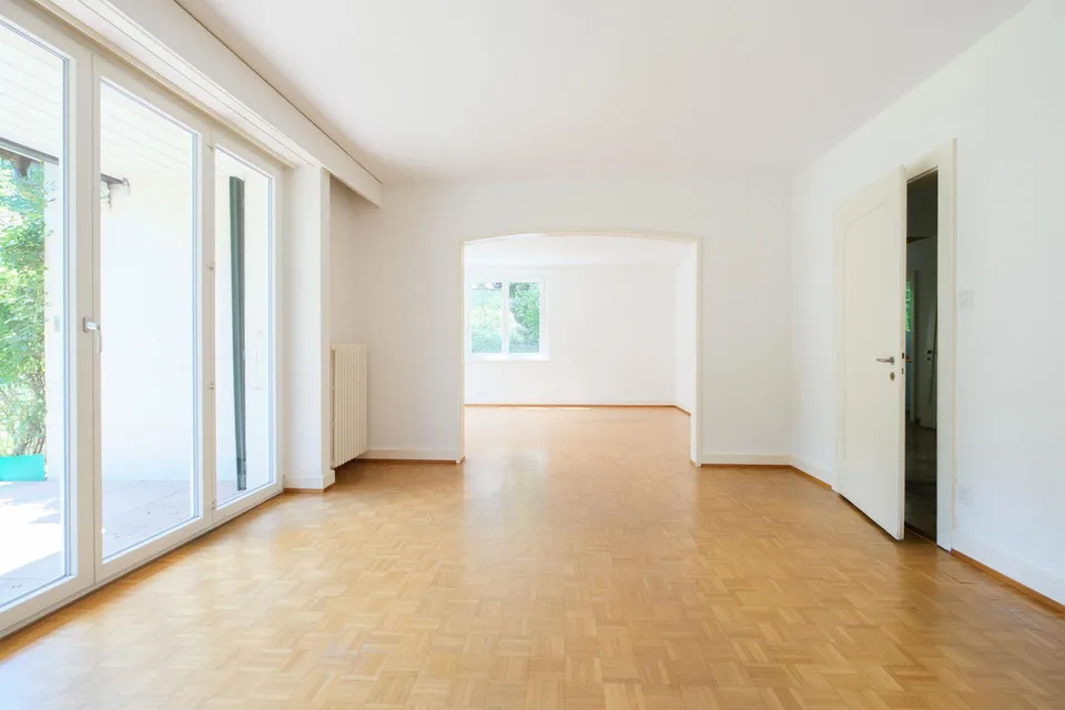 Viel Platz auf Zeit - 7.5-Zimmer-Haus mit grossem Garten in Bottmingen – photo 5 sur 14