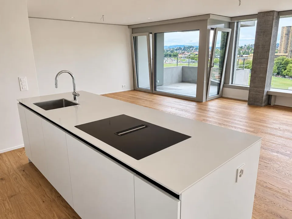 4.5-Zimmerwohnung im Pilatus Tower – photo 2 of 12