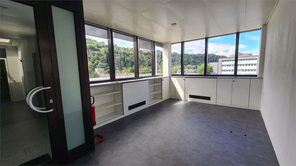 LUGANO: prestigioso nuovo ufficio in edificio moderno – Foto 6 von 10