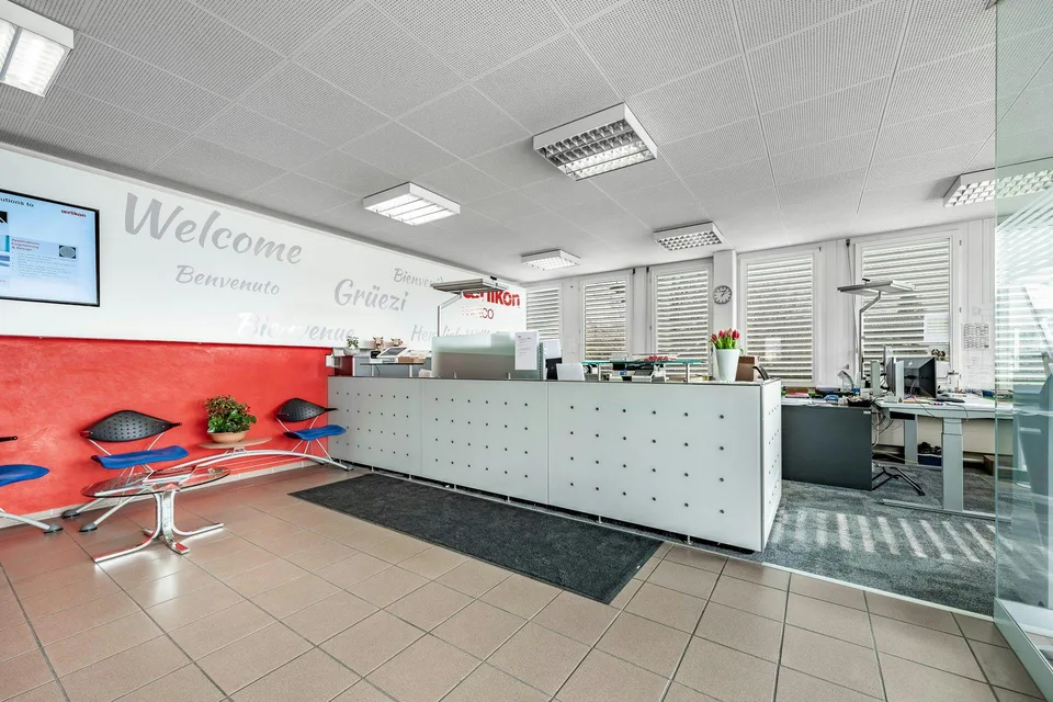 1'010 m² klimatisierte Büroflächen - ideal für Verwaltung, Entwickl... – Foto 2 von 8