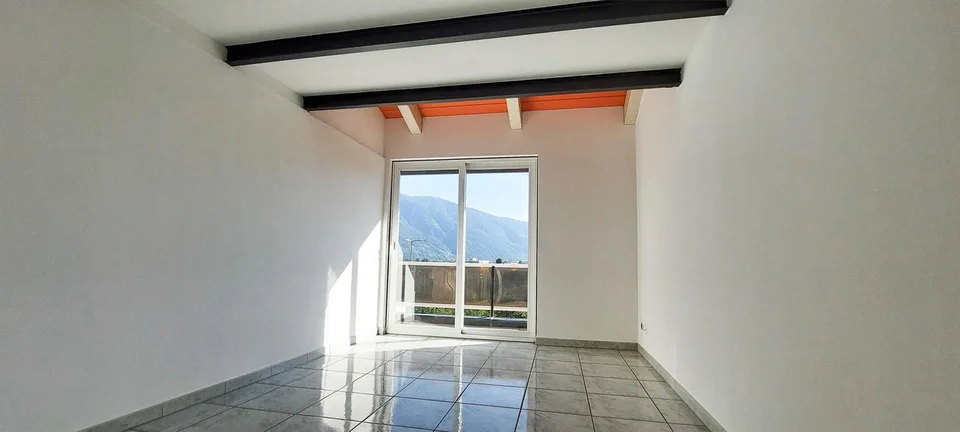 Solduno - splendido 2.5 + ufficio di 155 m2 (ref. 387-9) – Foto 8 von 18