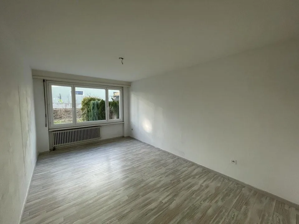 Appartamento di 4 locali luminoso con balcone – foto 4 di 10