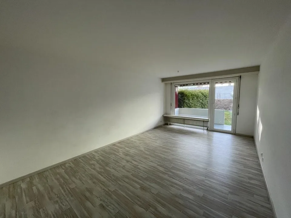 Appartamento di 4 locali luminoso con balcone – foto 2 di 10