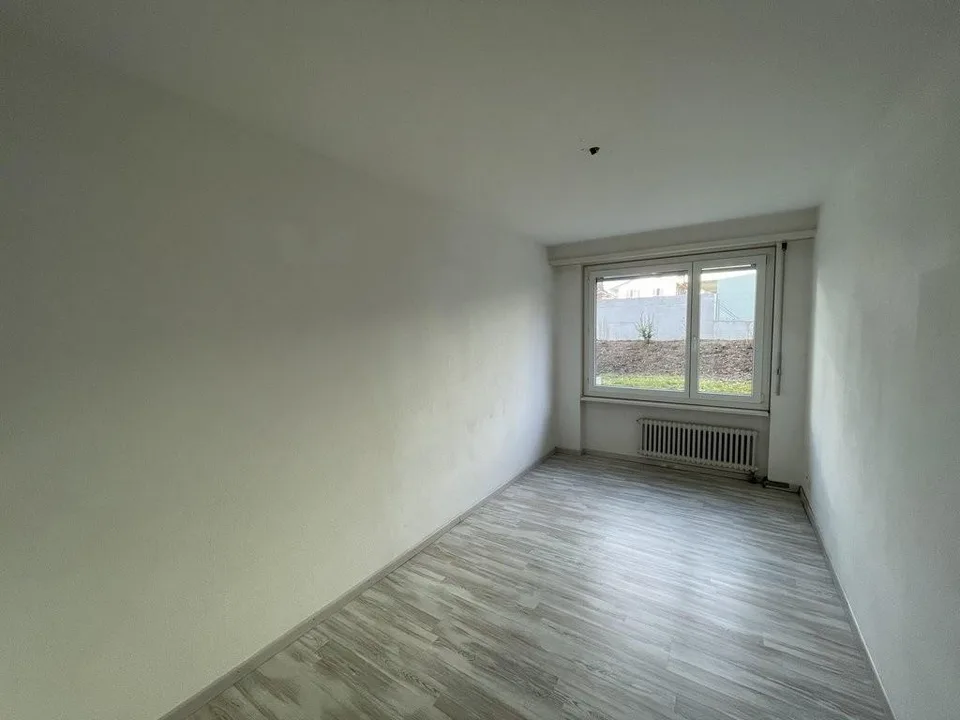 Appartamento di 4 locali luminoso con balcone – foto 6 di 10