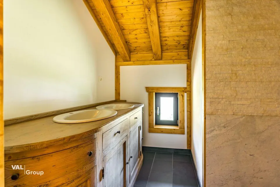 Das letzte Chalet: Neubau mit Zweitwohnsitz in Grächen – Foto 16 von 24