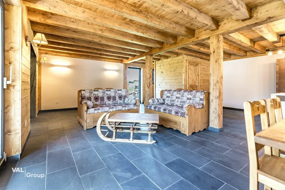 Das letzte Chalet: Neubau mit Zweitwohnsitz in Grächen – Foto 3 von 24