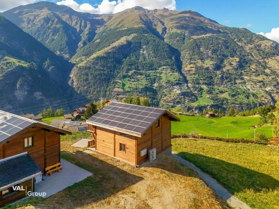 Das letzte Chalet: Neubau mit Zweitwohnsitz in Grächen – Foto 20 von 24