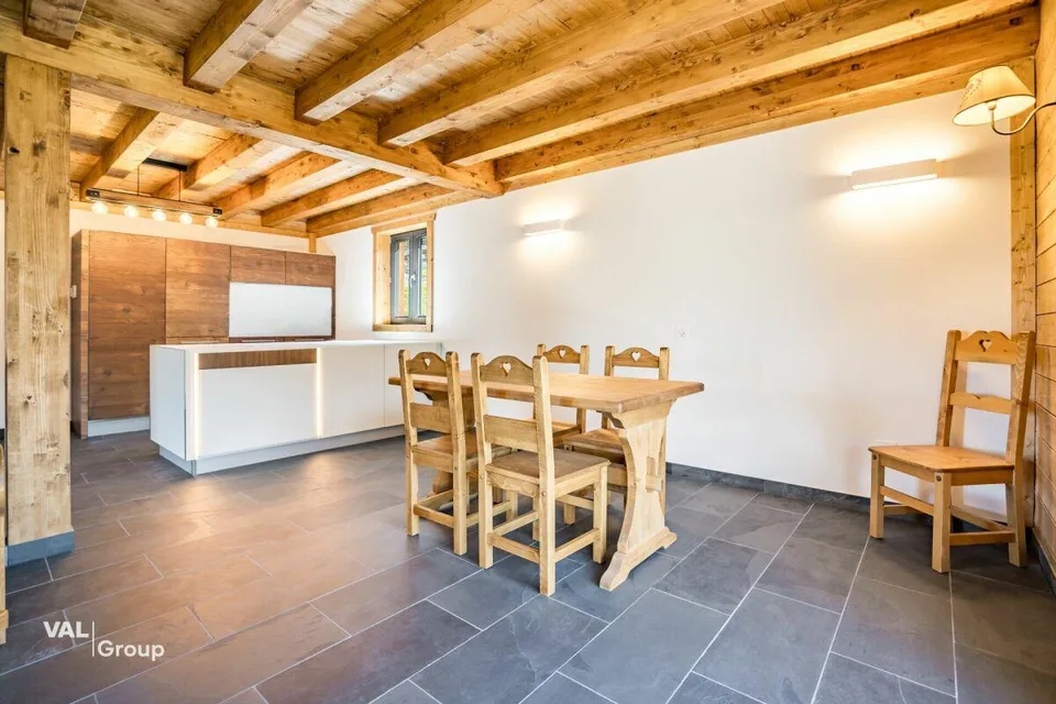 Das letzte Chalet: Neubau mit Zweitwohnsitz in Grächen – Foto 7 von 24