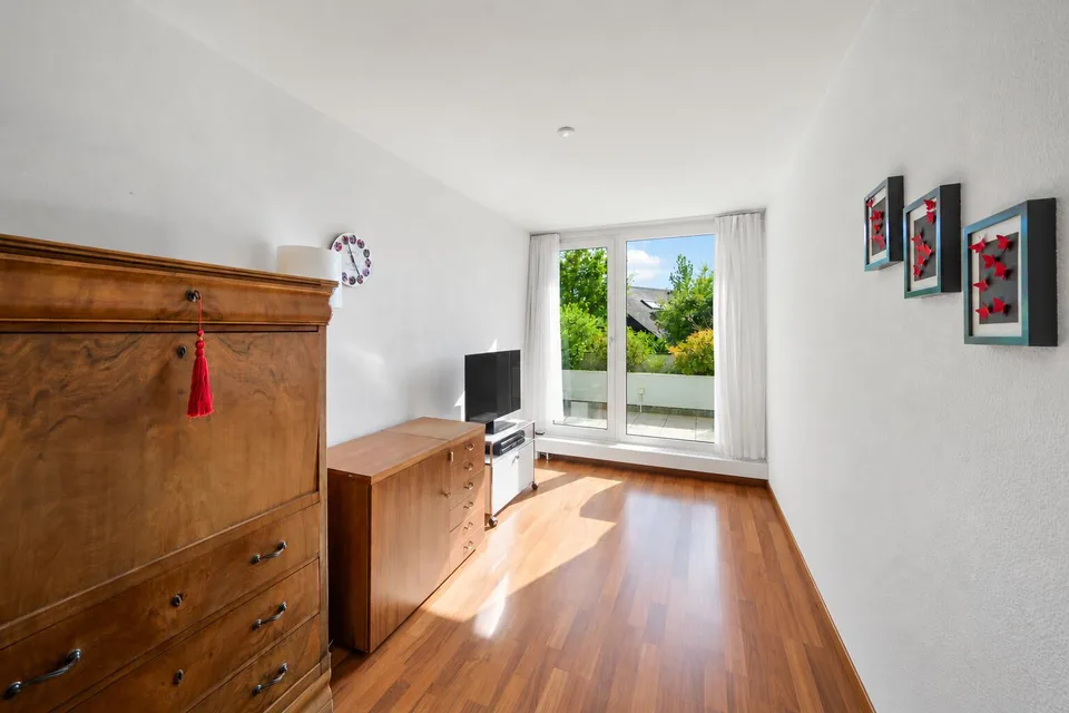 Appartement penthouse avec panorama, terrasses sur le toit et studio séparé – photo 10 sur 14