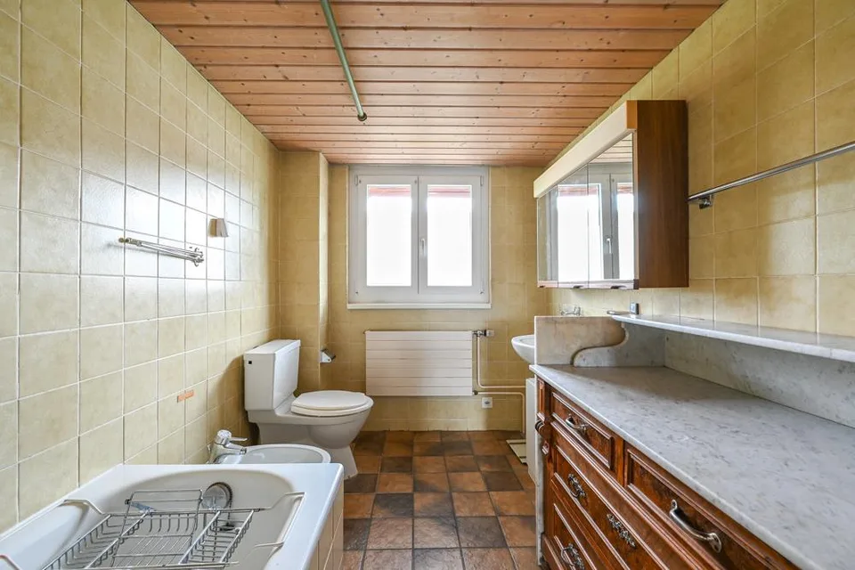Bien immobilier nécessitant une rénovation avec un potentiel de développement – photo 6 sur 7