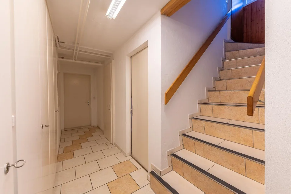 Ein Zuhause zum Geniessen - 5-Zimmer Einfamilienhaus mit Wintergart... – photo 13 sur 13