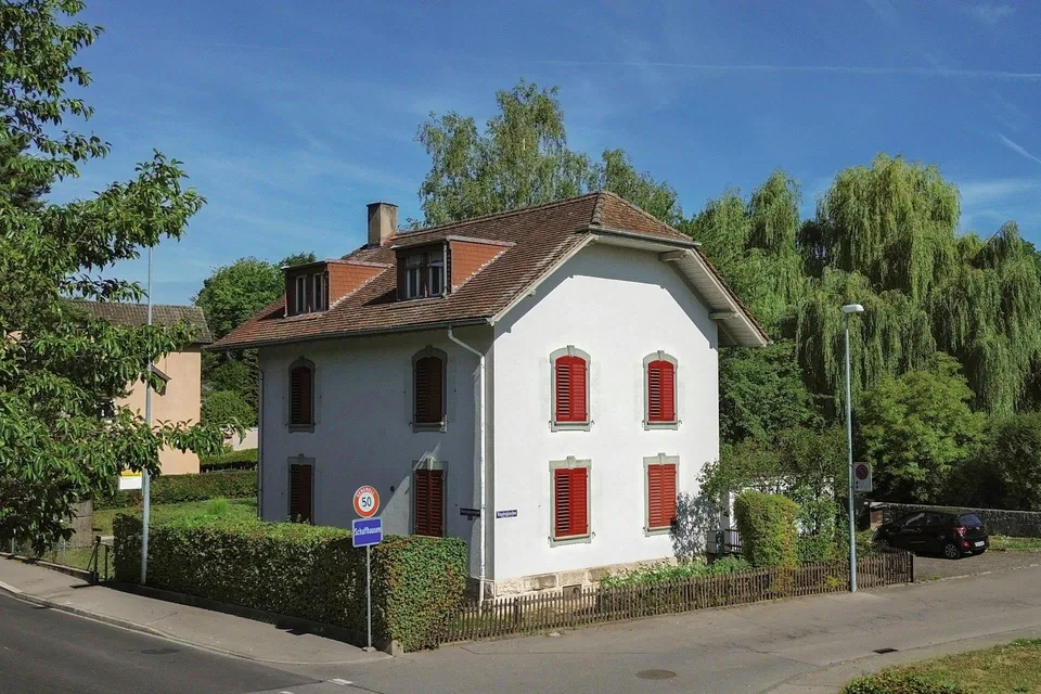 Entwicklungsgrundstück in unmittelbarer Rheinnähe mit Projektpotenzial – Foto 5 von 9