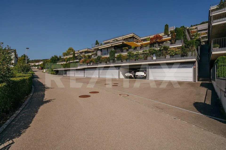 Moderne Terrassenwohnung mit Sicht über Affoltern am Albis – Foto 12 von 13