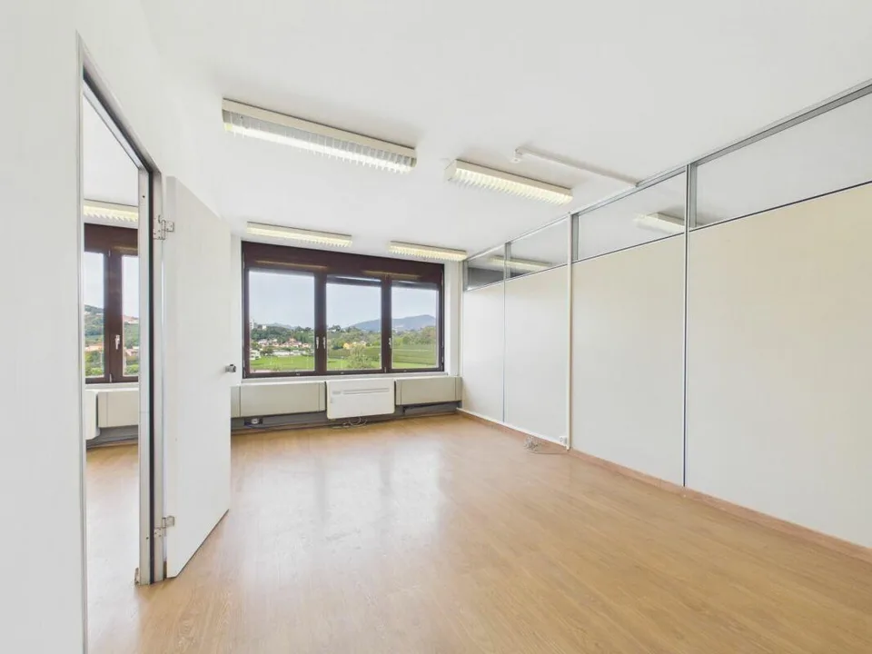 Affittasi spazi modulabili a partire da 20 m² fino al piano intero – foto 10 di 12