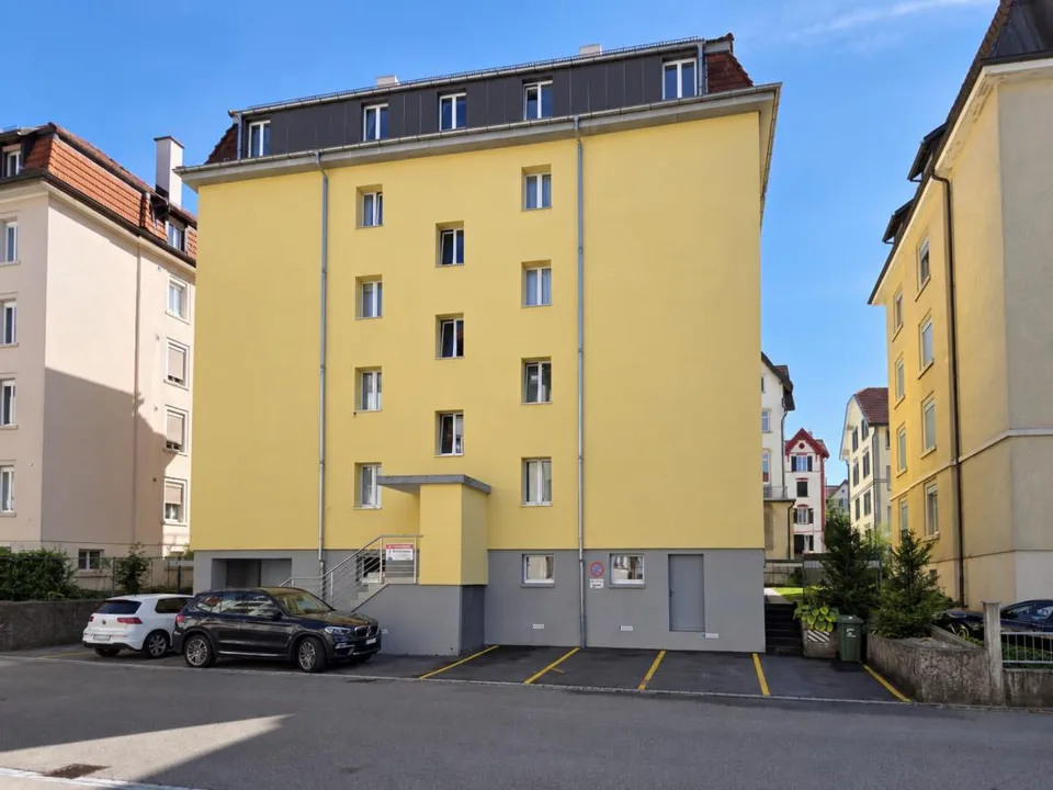Appartamento mansardato centrale a San Gallo: Ideale per studenti in condivisione – foto 2 di 9