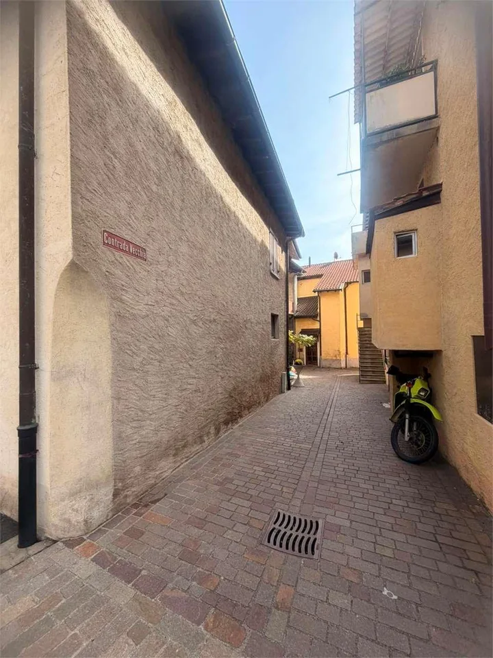 Appartamento con terrazzo – Foto 4 von 13