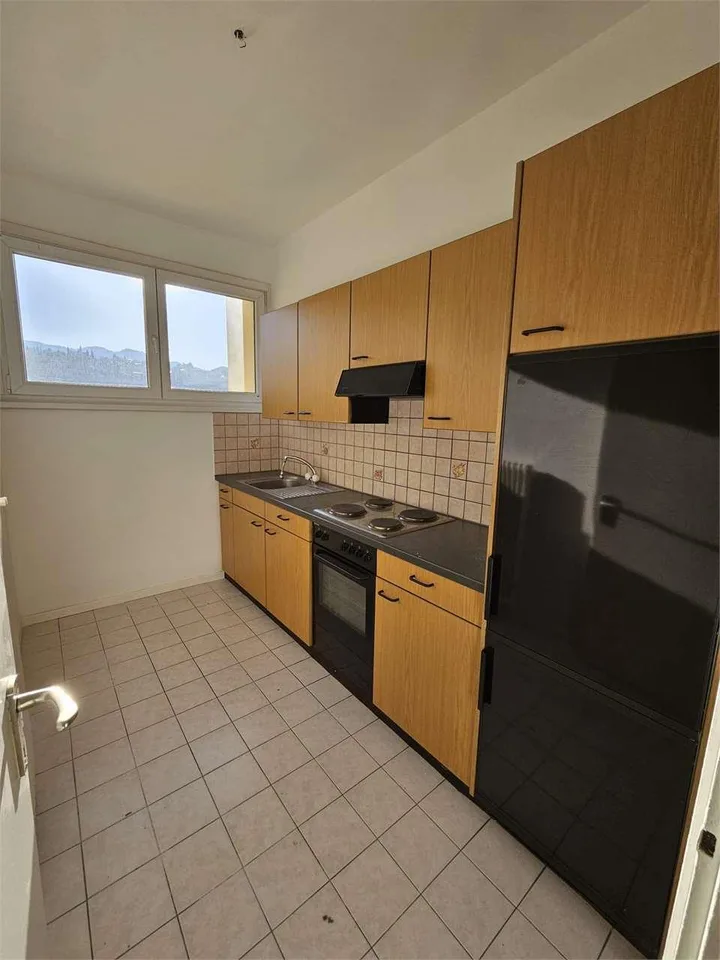 Chiasso, 3.5-Zimmer-Wohnung im Zentrum zu vermieten – Foto 2 von 6