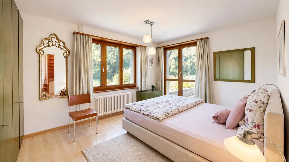 Freistehendes 6.5-Zimmer-Einfamilienhaus mit Doppelgarage – photo 8 of 13
