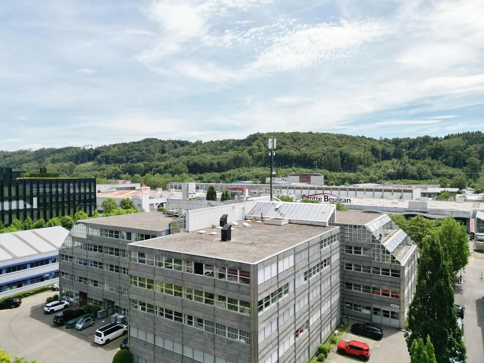 Zwei Gewerbeliegenschaften, ein attraktives Investment – Foto 3 von 7