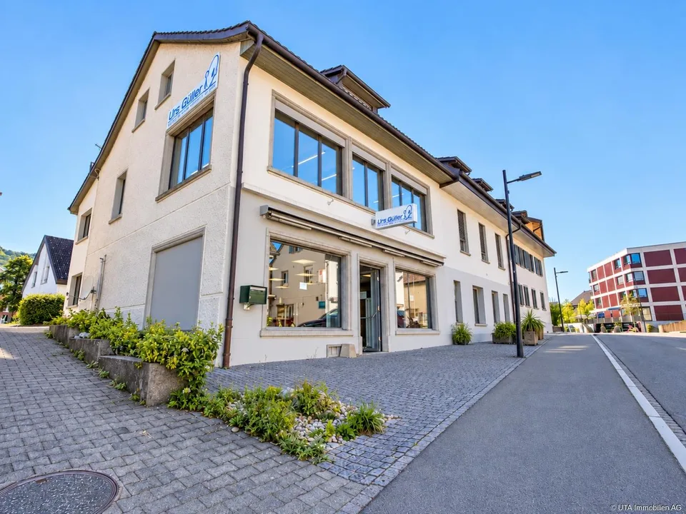 Zentral gelegene Gewerbeliegenschaft mit vielseitigen Nutzungsmögli... – Foto 12 von 14
