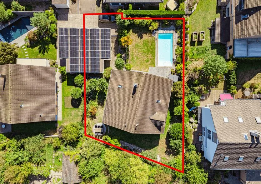 Familienfreundliches Einfamilienhaus mit grosszügigem Garten und Pool – foto 14 di 16