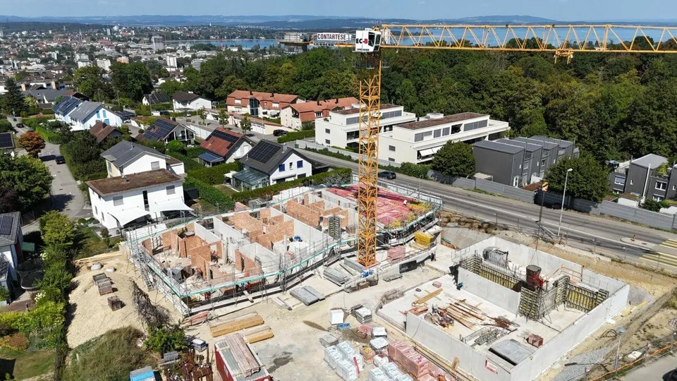 Neubau 3.5-Zi. Parterrewohnung mit grossem Gartenanteil – Foto 3 von 6