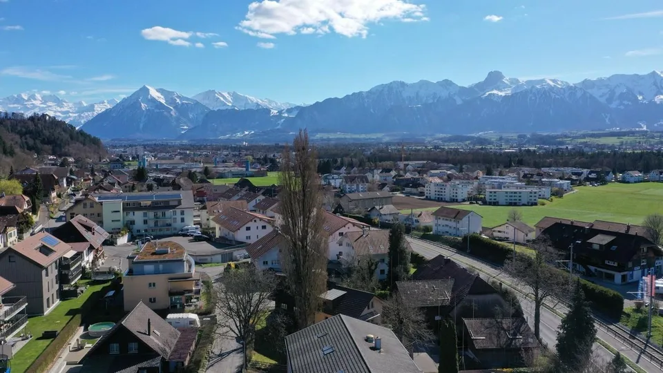 Newly built 5.5-room semi-detached houses in Heimberg – photo 11 of 11