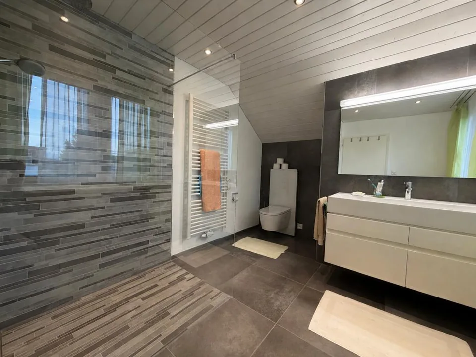 THE VIEW - Einfamilienhaus an exklusiver Lage mit unverbaubarer See- und Bergsicht – Foto 4 von 9