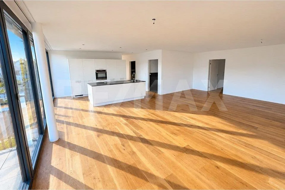 Moderne 3.5-Zimmer-Eigentumswohnung an ruhiger Wohnlage – Foto 3 von 12