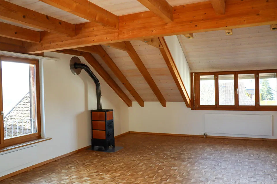 4.5-Zimmer-Dachwohnung im schönen Dorfkern – photo 5 sur 17