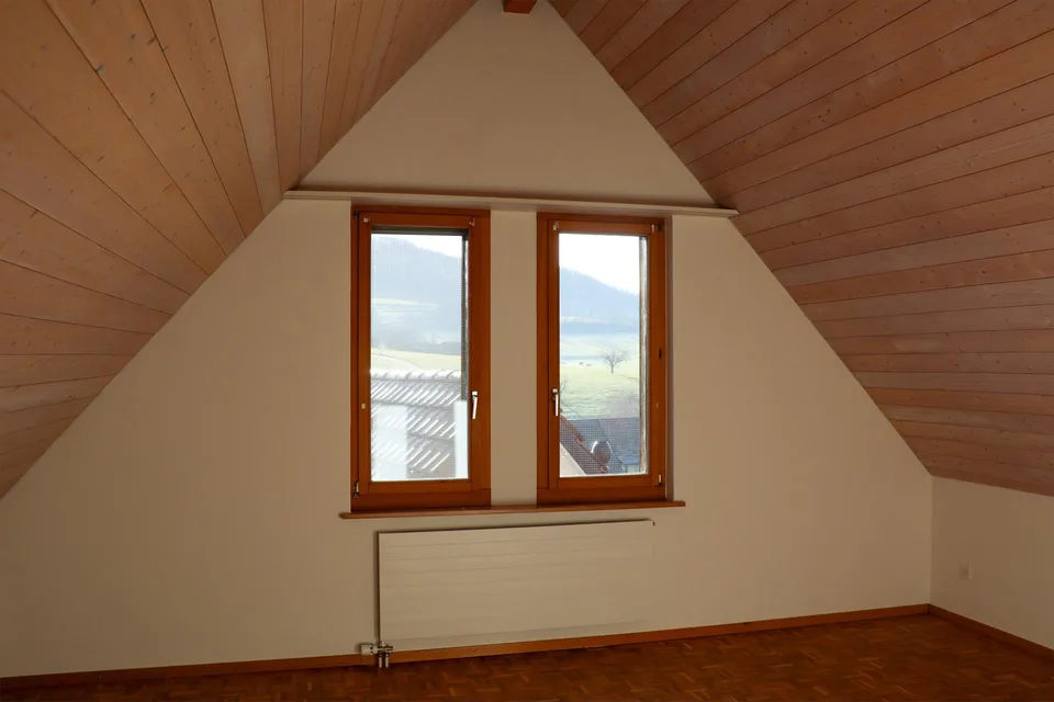 4.5-Zimmer-Dachwohnung im schönen Dorfkern – photo 11 sur 17