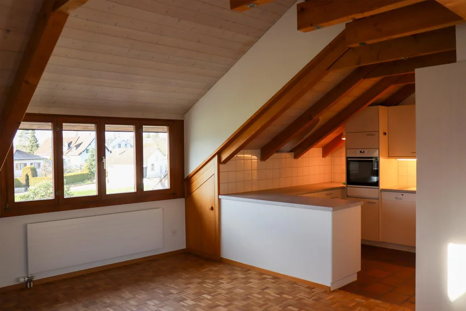 4.5-Zimmer-Dachwohnung im schönen Dorfkern – photo 3 sur 17