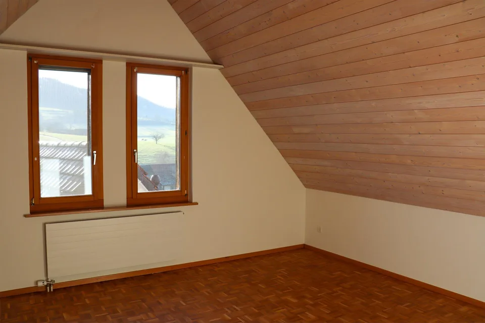 4.5-Zimmer-Dachwohnung im schönen Dorfkern – photo 13 sur 17