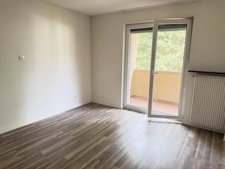 Wohnung in Basel mit grossem Garten – Foto 4 von 12