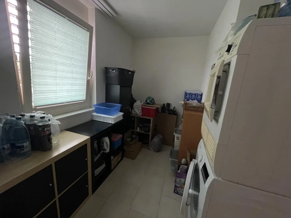 Moderne 2.5-Zimmer-Wohnung in Neuenhof mit Balkon – Foto 10 von 10