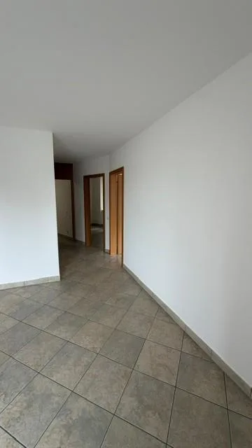 Grande, in quartiere tranquillo – foto 6 di 14