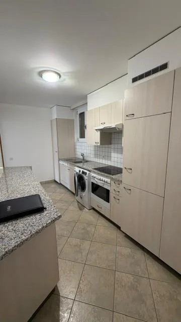 Grande, in quartiere tranquillo – foto 5 di 14