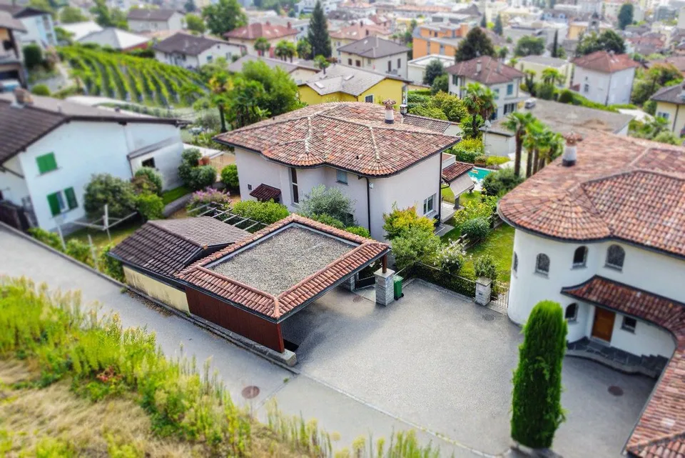 Un rifugio esclusivo dove spazio, privacy e piscina trasformano ogni giorno in vacanza – foto 20 di 21