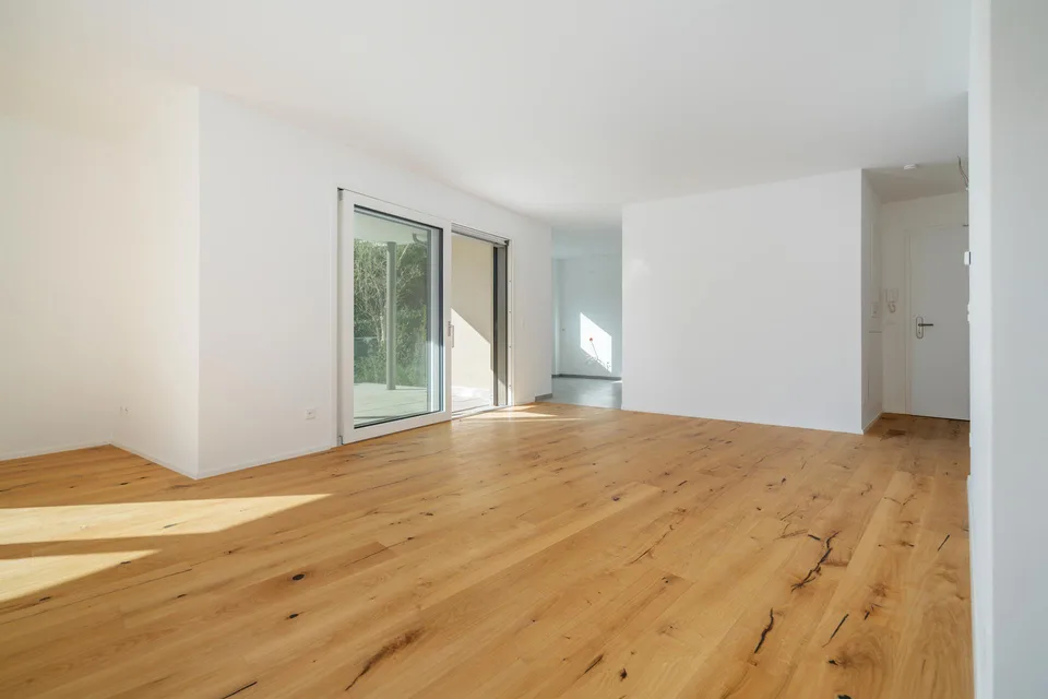 Erstbezug mit Garten – stilvolle 3.5-Zimmer-Wohnung in Rombach – Foto 3 von 14