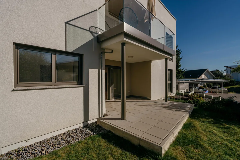 Erstbezug mit Garten – stilvolle 3.5-Zimmer-Wohnung in Rombach – Foto 9 von 14