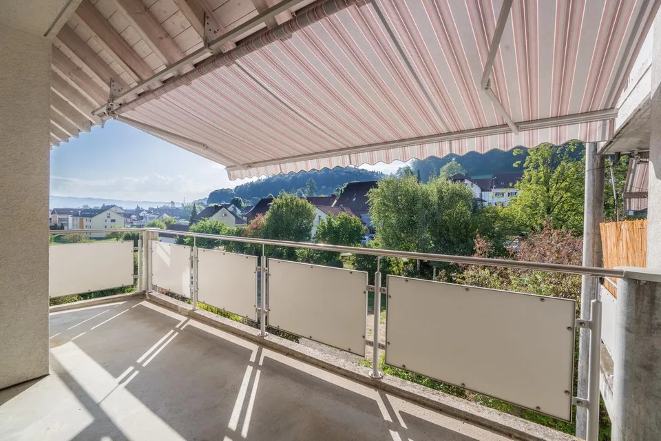 sonnige 3 1/2 Zimmer Wohnung – photo 6 of 8
