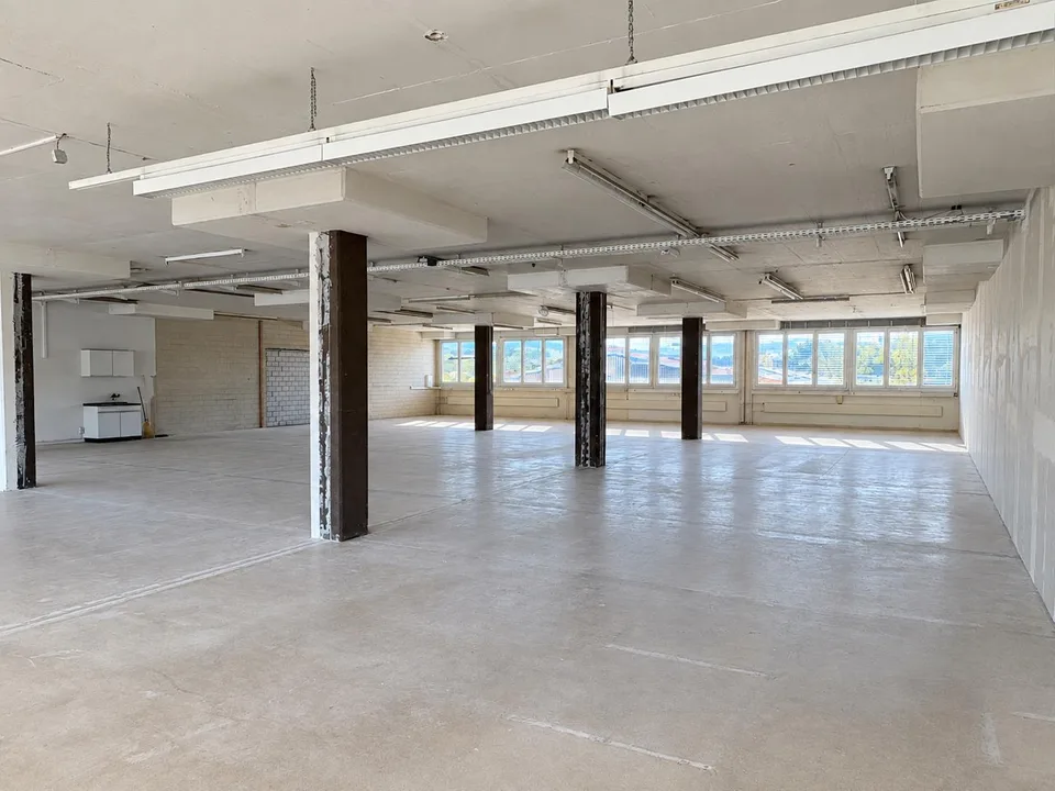 Lagerflächen ab 115 m2 – foto 2 di 4