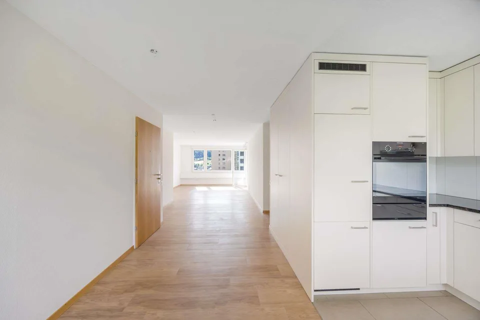 Appartement central de 4,5 pièces avec vue panoramique – photo 2 sur 13
