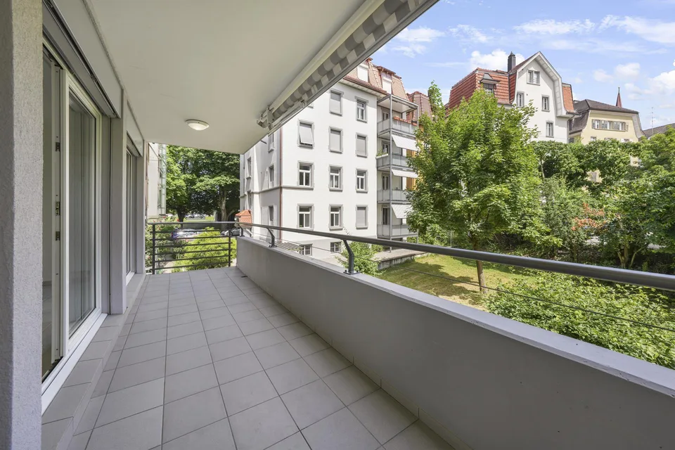Attraktive Wohnung an ruhiger Wohnlage im Westen der Stadt St. Gallen – Foto 2 von 25