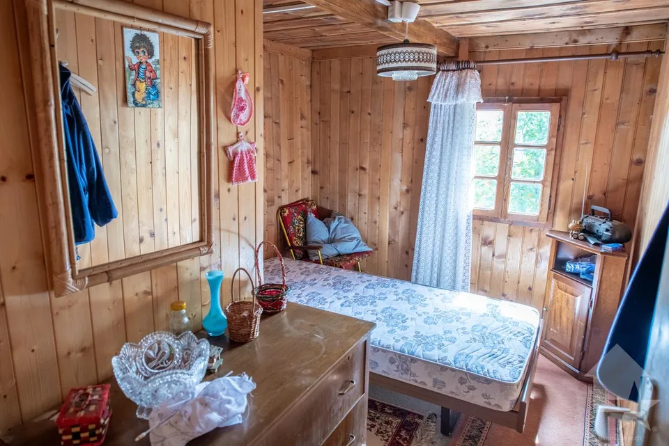 Charming Mayen 3.5p, green setting, calm, top view & sunlight – photo 16 of 20