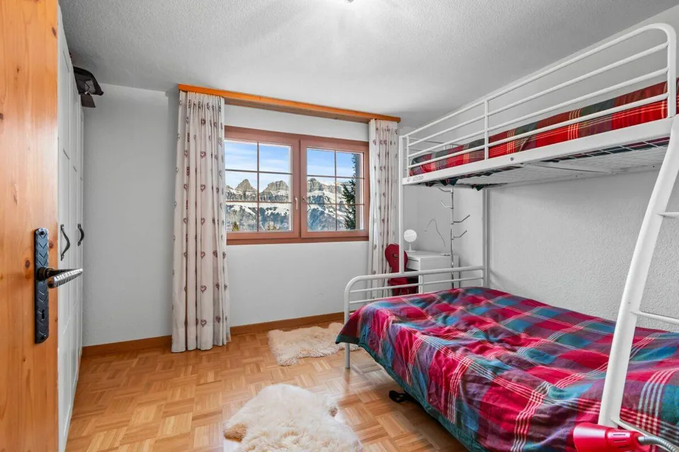 4 1/2-Zimmer-Ferienwohnung mit eigener Sauna und einem Tiefgaragenplatz – Foto 11 von 20