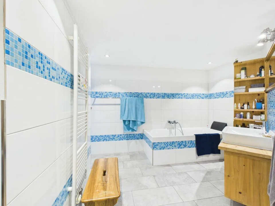 Charmant appartement 4.5 pièces avec vue imprenable – photo 6 sur 8