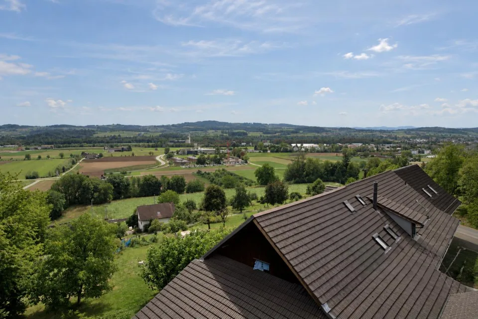 Charmant appartement 4.5 pièces avec vue imprenable – photo 7 sur 8