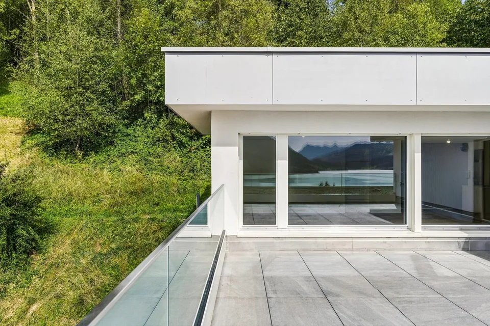 Exklusive, neu erstellte 3½-Zimmer-Attikawohnung in Oberägeri – photo 5 sur 20