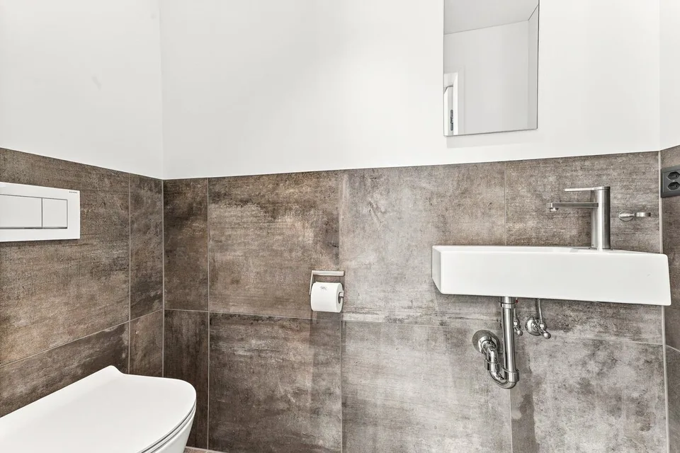 Exklusive, neu erstellte 3½-Zimmer-Attikawohnung in Oberägeri – photo 15 sur 20